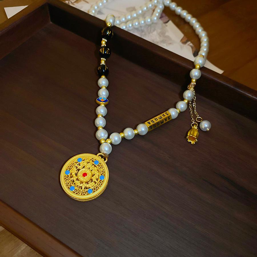 Ожерелье-подвеска с цветком из стеклянного жемчуга, круглый кулон, аксессуары, высококлассная мода, легкая роскошь, цепочка для ключиц, новые поступления