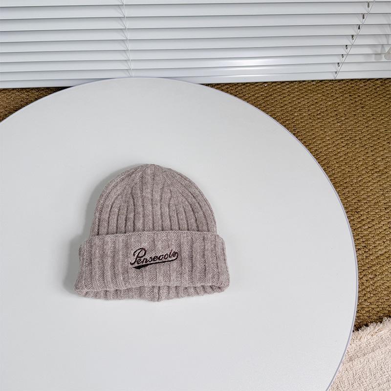 Новая детская шерстяная вязаная шапка в корейском стиле, простая шерстяная шапка с вышивкой английскими буквами для мальчиков и девочек, шапка-баотоу с защитой ушей