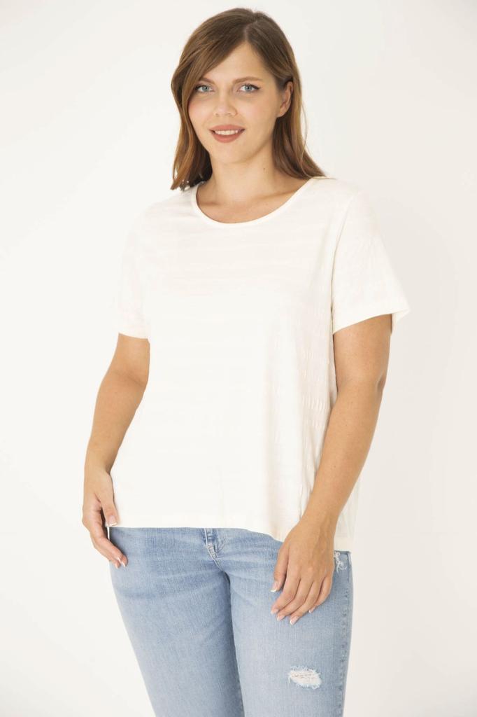 Женская блузка большого размера Желтая блузка больших размеров с круглым вырезом и узором