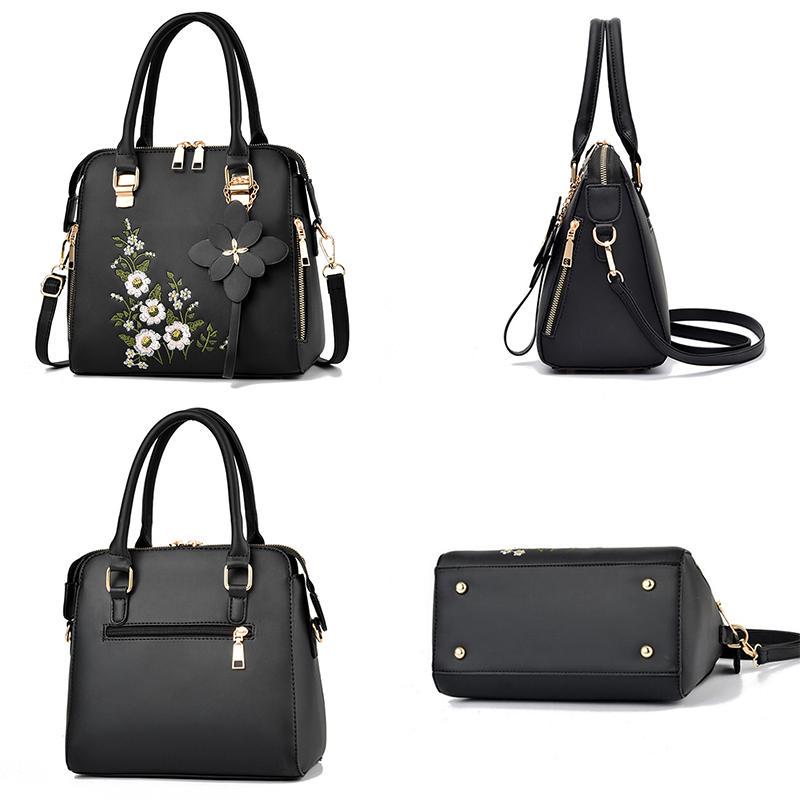 Оригинальная женская сумочка с ремнем через плечо