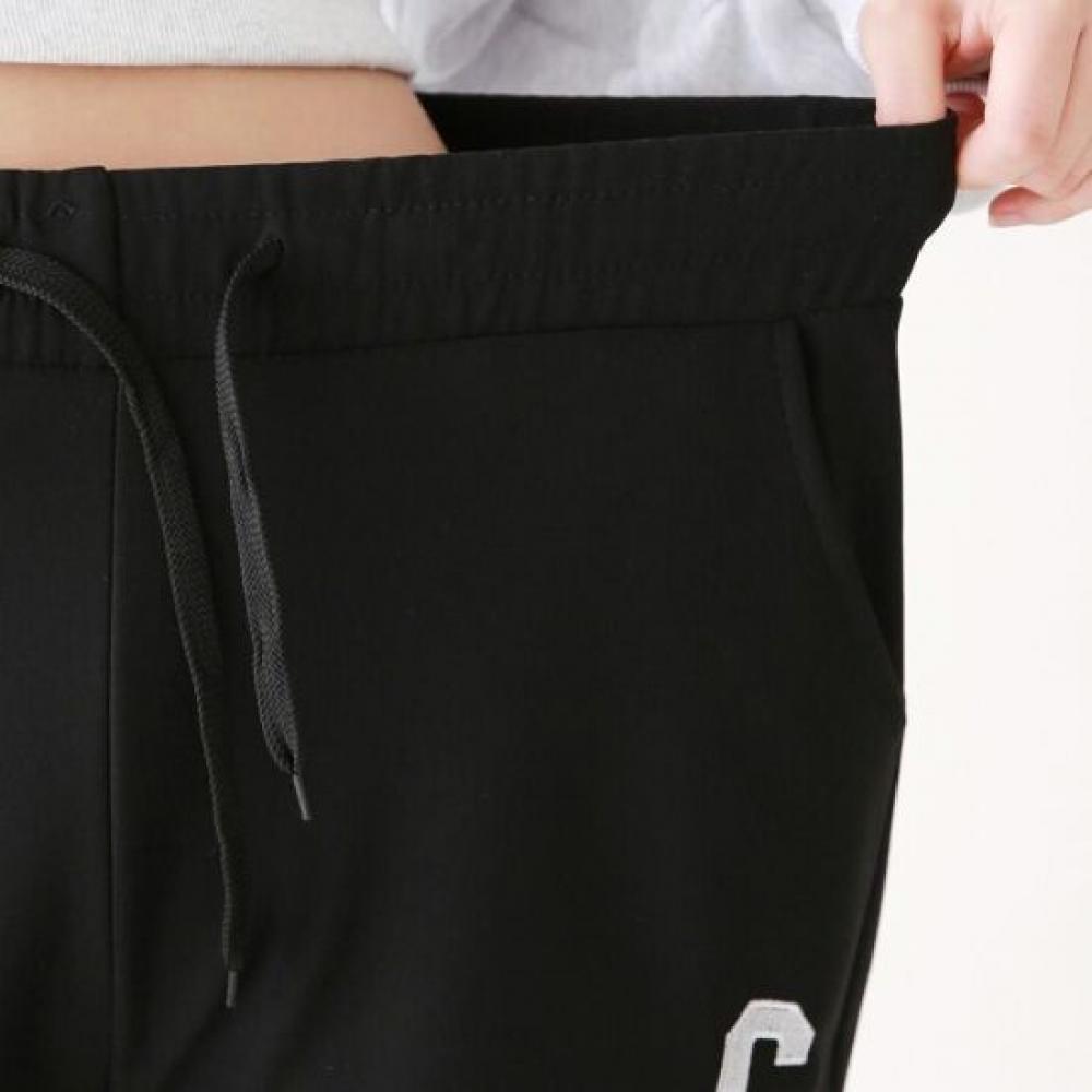 Mizqz C Embroidery Banding stretCh Straight Fit Training Pants