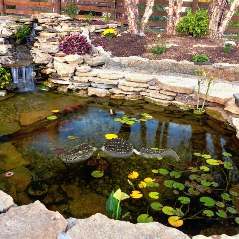 Weatherproof Crocodilian Statue Floating Reptiles Decors Pool Float Decoy For Pond Landscaping Backyard Water Garden