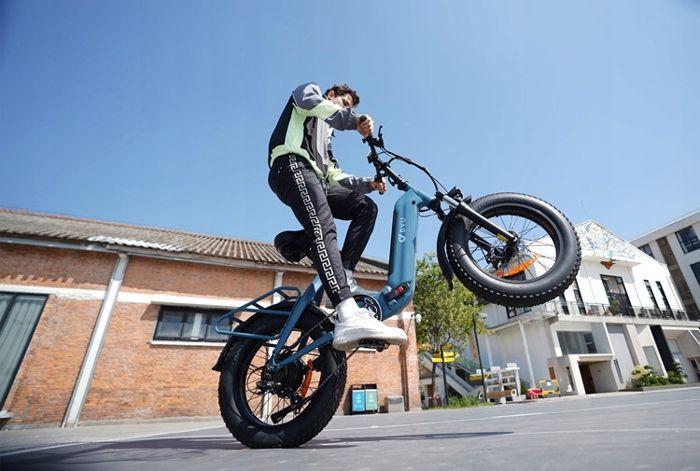 Vélo électrique pliable - DYU - FF500 - 14AH - 32km/h - 500W - 20 pouces