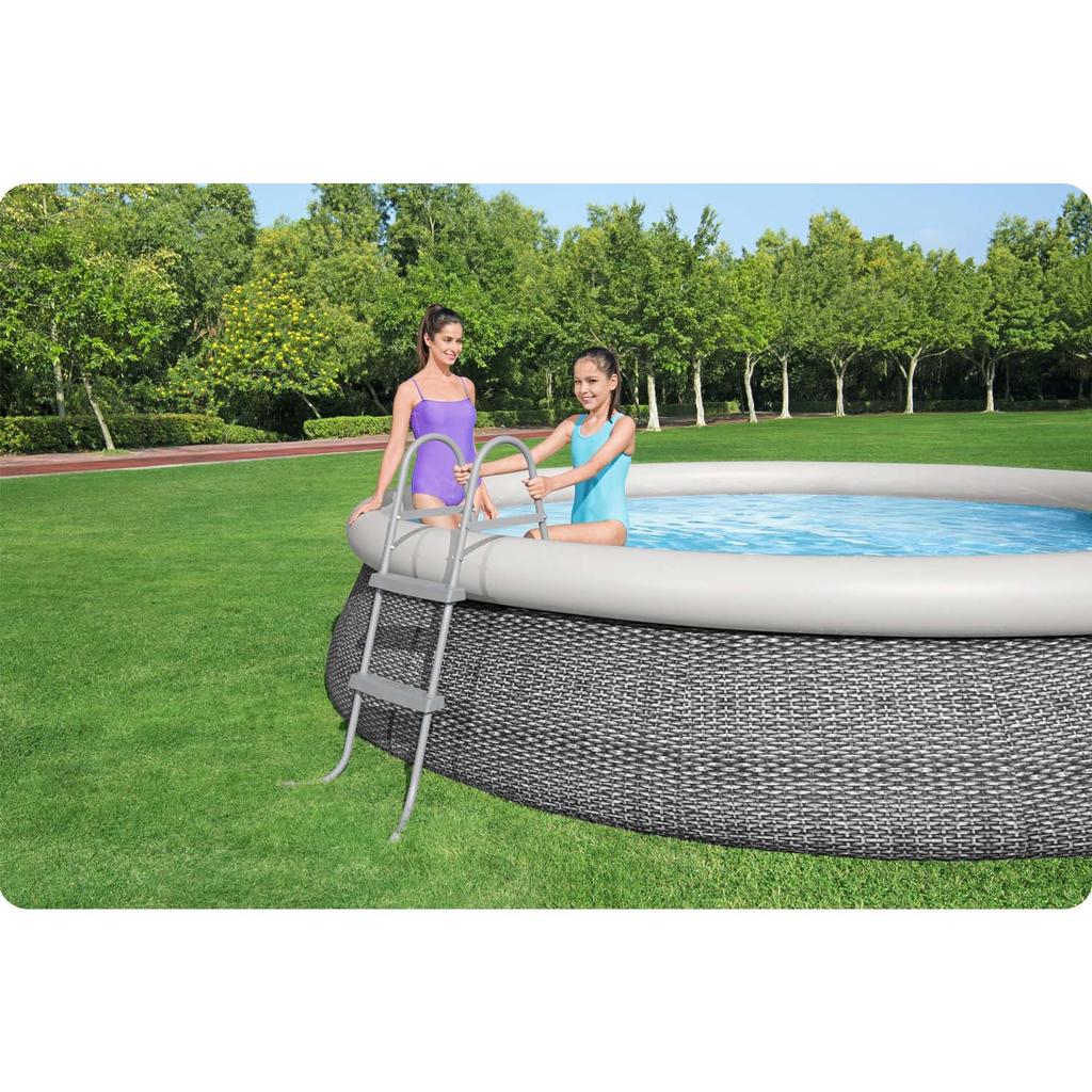 Металлическая лестница для бассейнов 84 см Bestway 58430