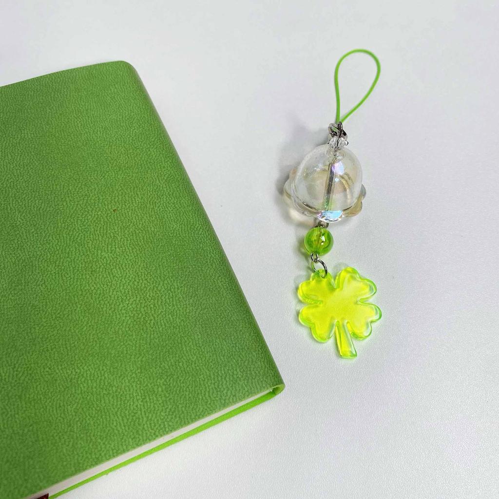 Fashionable Luck Clovers Charm Sturdy Acrylic Phone Chain Four Leaf Clovers Chimes Pendant for Mobiles Decoration
