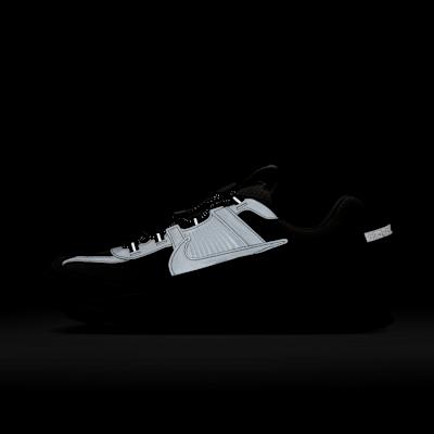 Nike Zoom Vomero 5 Roam Металлический Платиновый