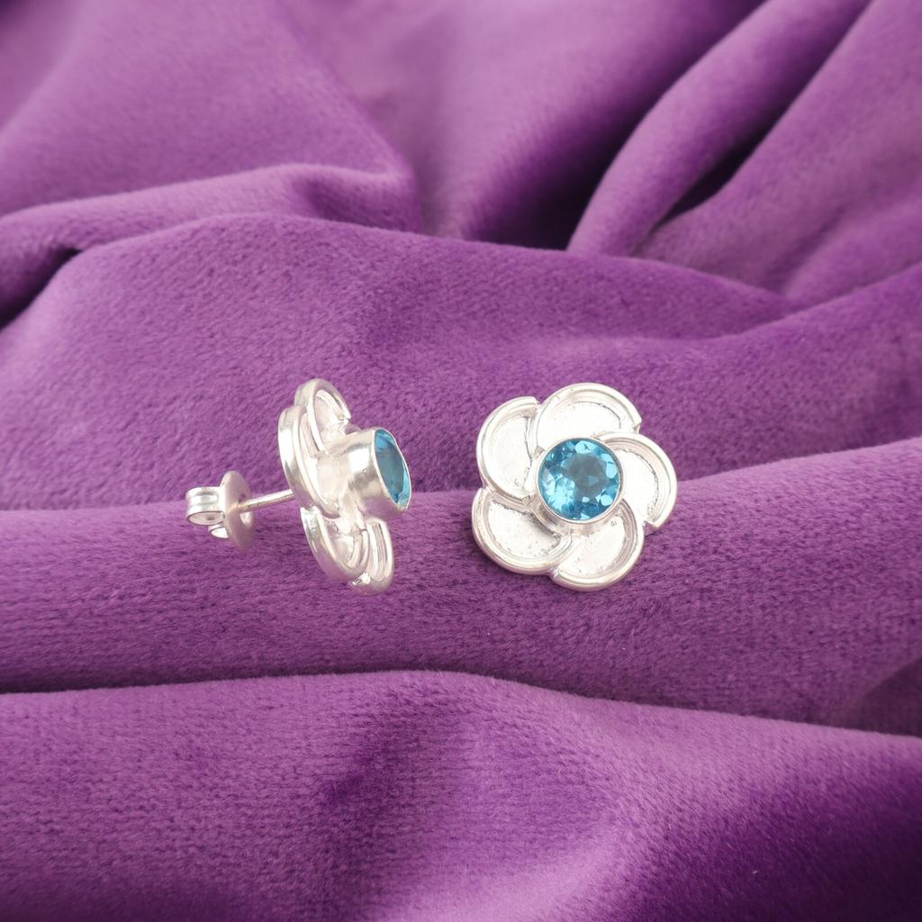 Round Natural Swiss Blue Topaz 925 Silver Boho Stud Ethnic Anniversary Earrings EE-157-11