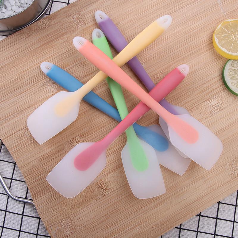 Non Stick Baking Silicone Spatulas Cake Flour Mixing Scraper Translucent Spatula Kitchen Cooking Pastry Scraper Mold Brush Tool Baking Accessories