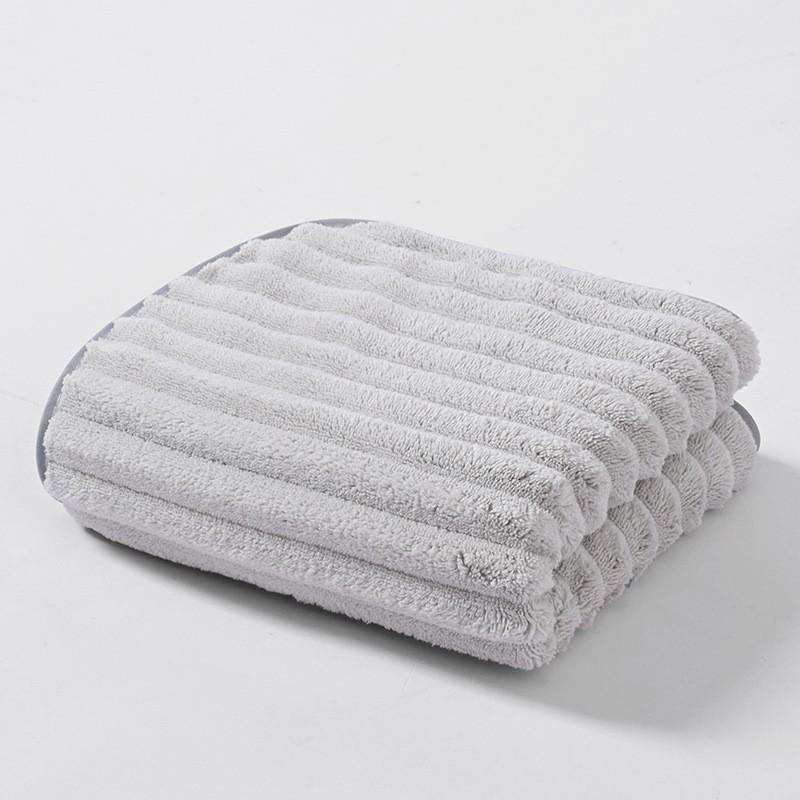 Индивидуально вышитое утолщенное полотенце из кораллового флиса: Впитывающее полотенце для ванны, фитнеса и бассейна