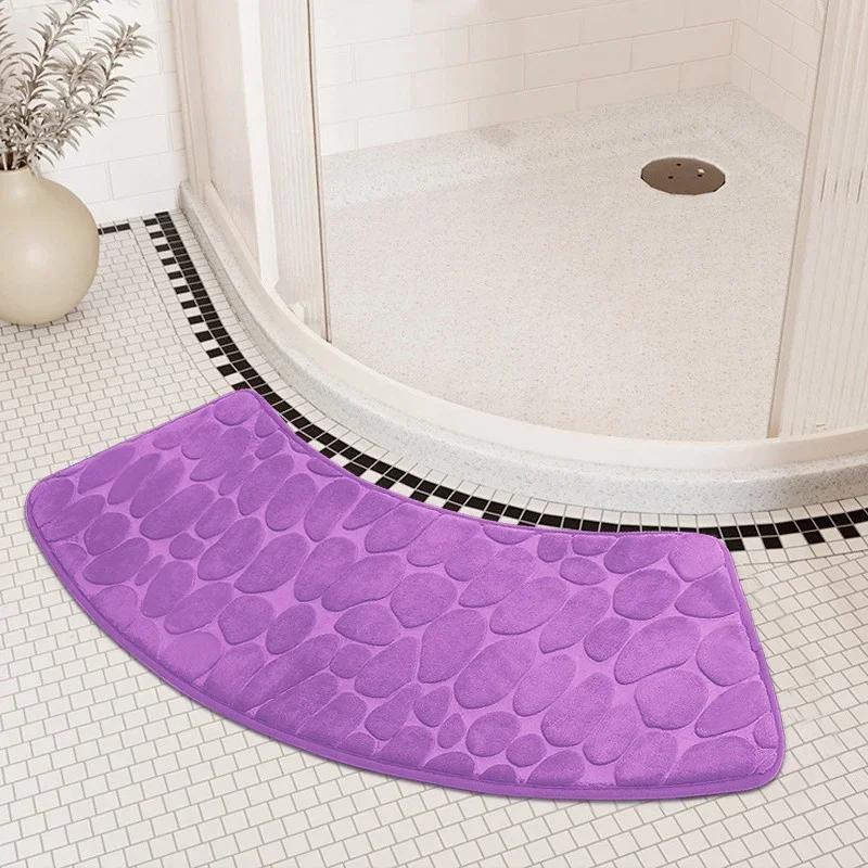 Super Absorbent Arc-Shaped Bath Mat Coral Velvet Bathroom Rug Floor Mat Quick Drying Machine Washable Home Hotel Bathroom Decor