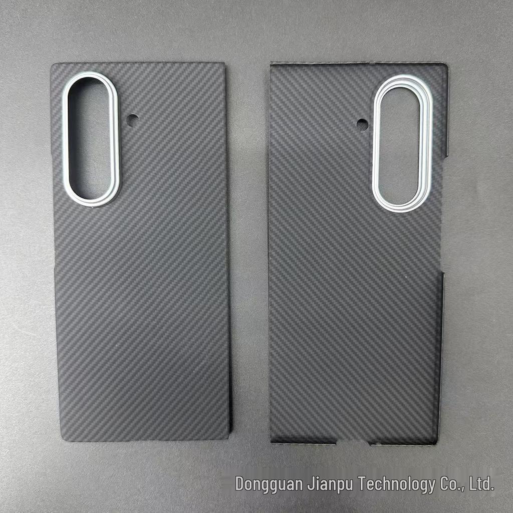 Samsung Galaxy Z Fold7 Магнитный ультратонкий ударопрочный чехол из кевлара и углеродного волокна