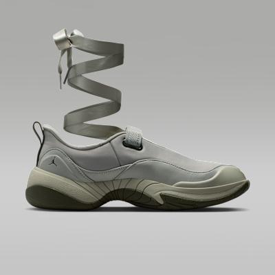 Jordan Повседневная обувь на платформе женская Туманно-серая