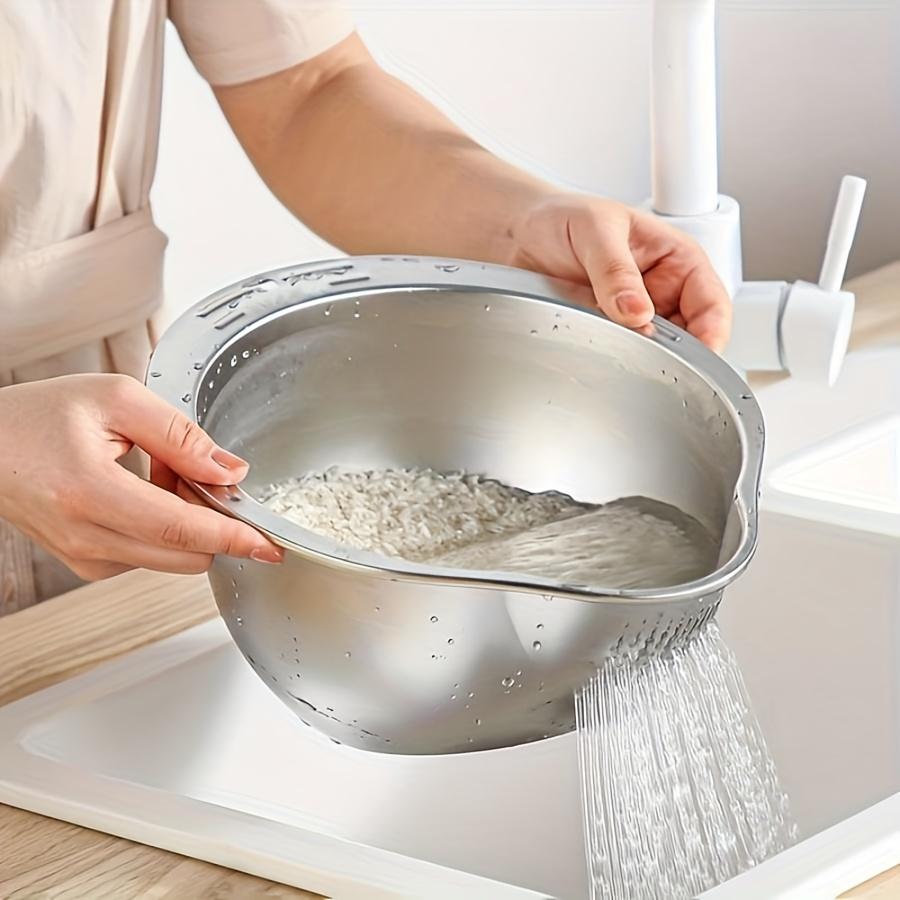 Stainless Steel Kitchen Colander Durable Stainless Steel Multi Use Kitchen Colander Food-Safe Mesh Sieve with Handle for Efficient Water Filtering