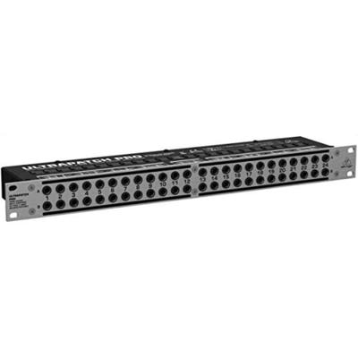 Behringer Патч-панель 3 режима балансный вход пассивный PX3000 серебристо-черный