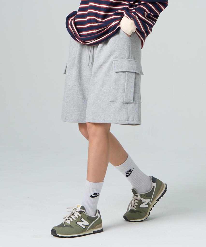 ROCKED GARAGE [Unisex] Bermuda Wide One-Pleat Cargo Sweat Shorts [Grey]