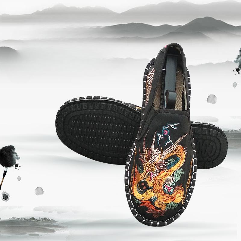 Embroidery Loafers Men Breathable Slip On Cloth Shoes  Lightweight Flat Shoes Men Leisure Sneaker