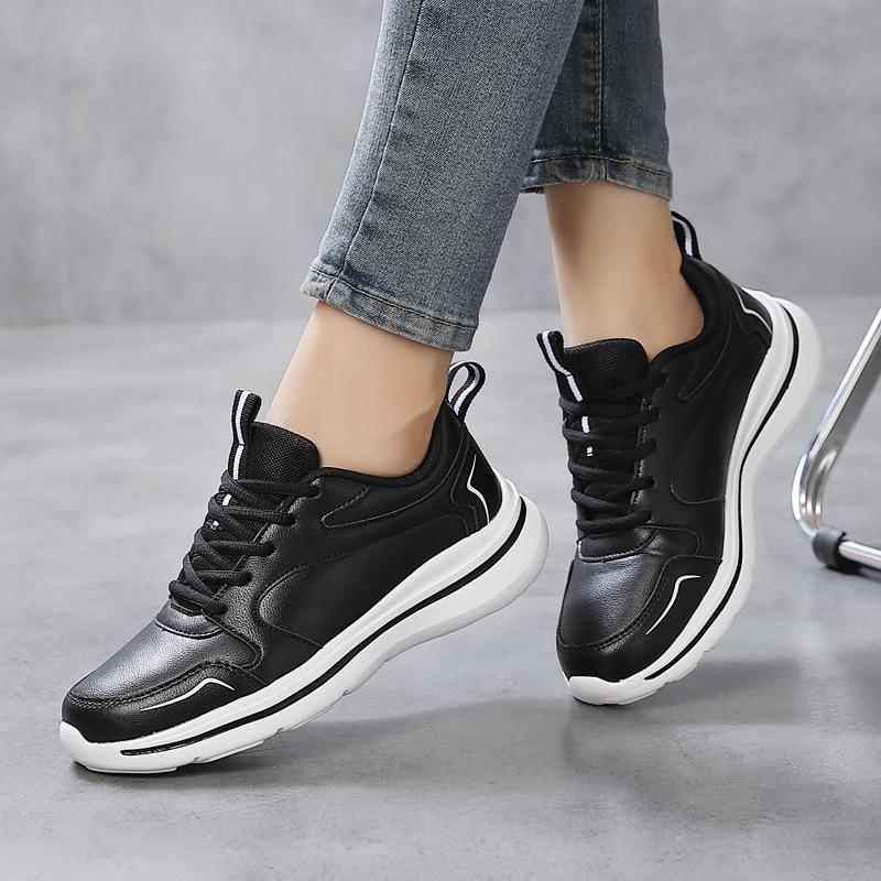 2025 Leather Student Casual Sports Shoes Travel Walking Soft Sole Driving Women's White Shoes Outdoor Jogging Hiking Shoes