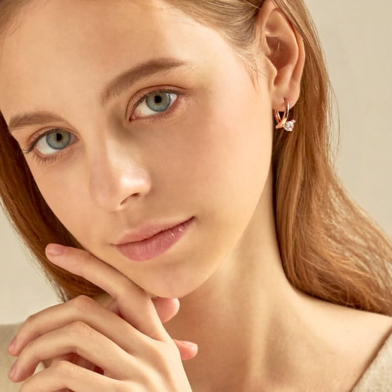 Ювелирные изделия ELLE Серьги-пусеты из чистого золота 14 карат «Чистая волна» (Золотой пин) ELGPEE411