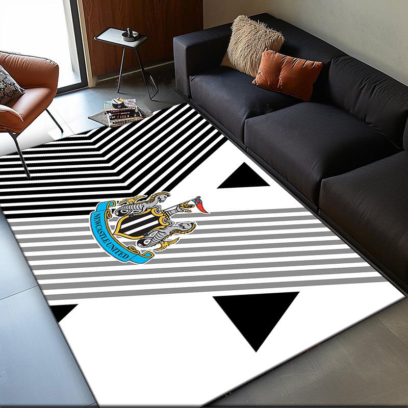 1PC rug Newcastle United Crest Carpet, Chair Rug,Area Rug for Office Bedroom living rooms bedroom, Doormat decor Christmas fan gifts