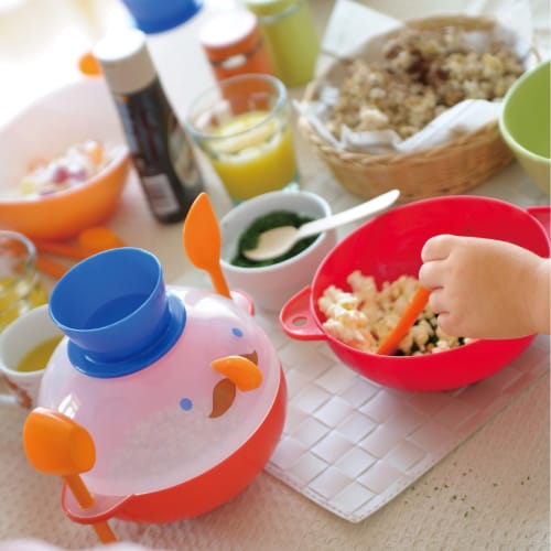 Аппарат для приготовления попкорна Akebono Sangyo, произведенный в Японии. Необходимые для приготовления попкорна инструменты собраны в одном милом персонаже.. Вы можете приготовить попкорн и