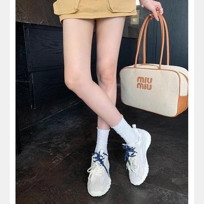 Женская обувь – Кроссовки