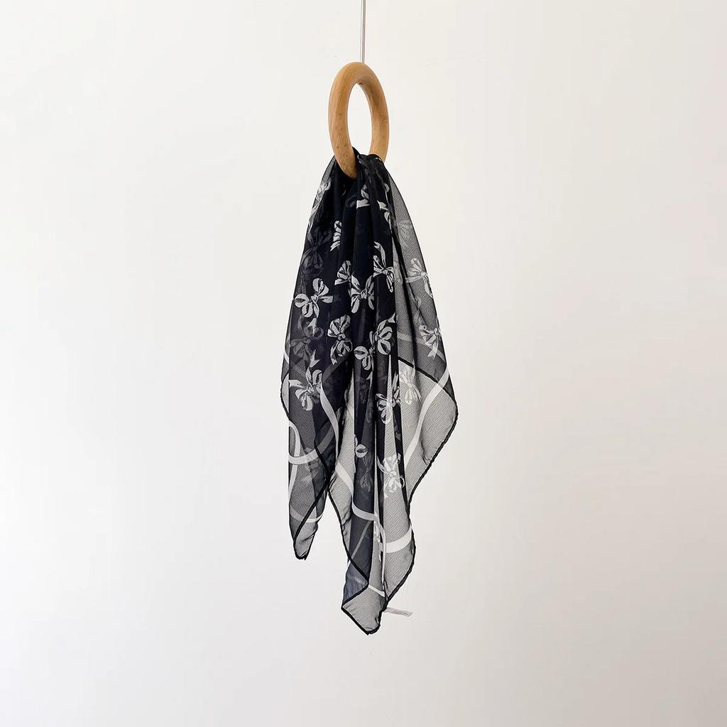 1Pc Luxury Bandana Neckerchief Bow Tie Print Square Scarf Women Spring/Summer Soft Satin Scarf Hijab For Travel Beach