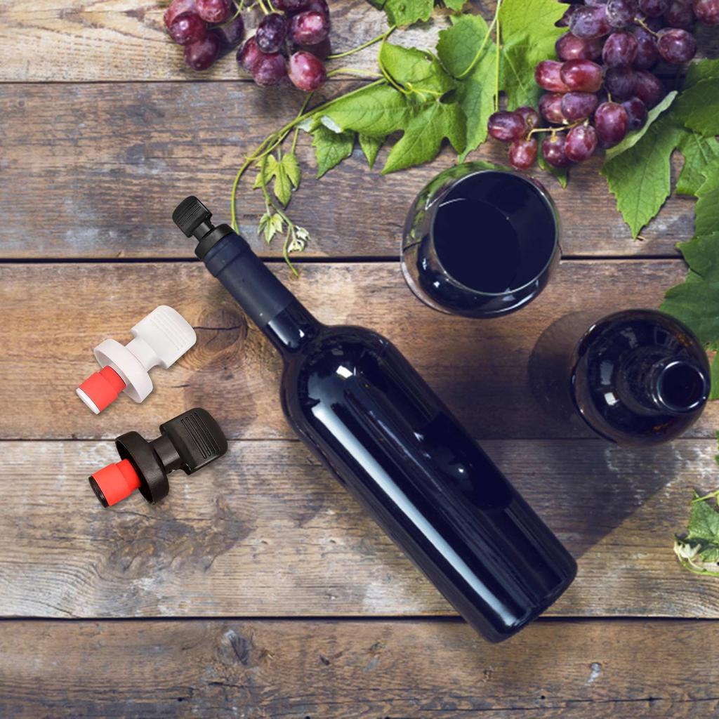 Manually Press Down The Bottle Stopper And Vacuum Wine Stopper