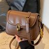Niche Fashion Bag Women's 2025 New Korean Version Retro Texture Small Square Bag Contrasting Color Casual Shoulder Messenger Bag Tide