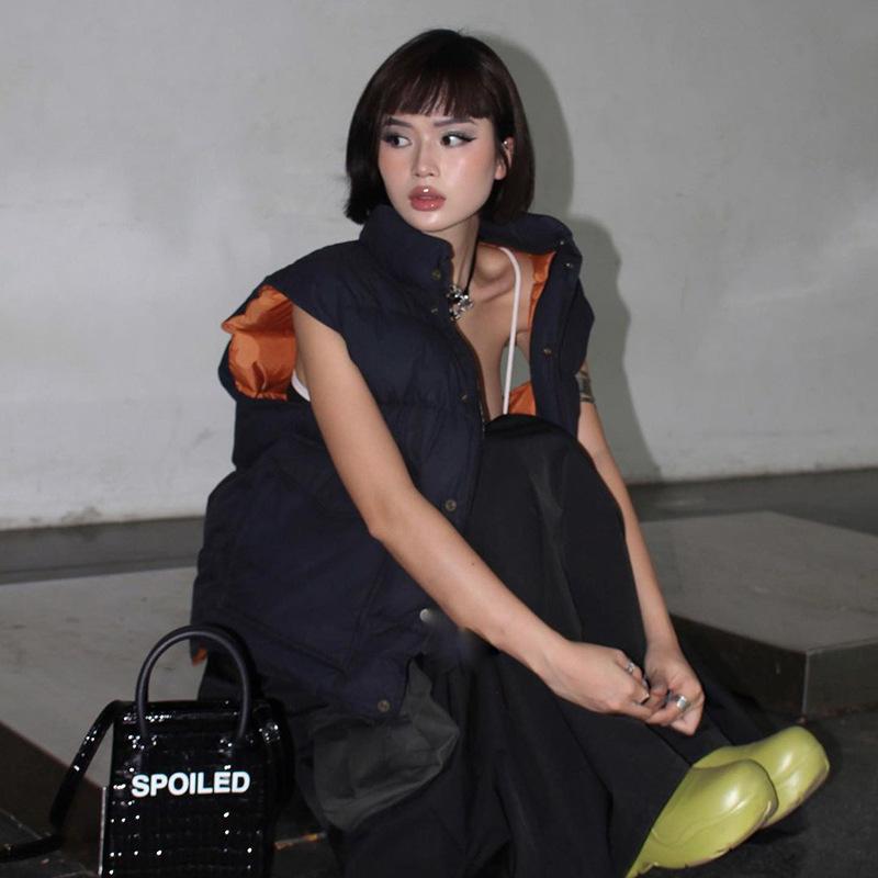 Ultra-short Two-string Crop Top Fashionable Glamour Colors 2024 for Women