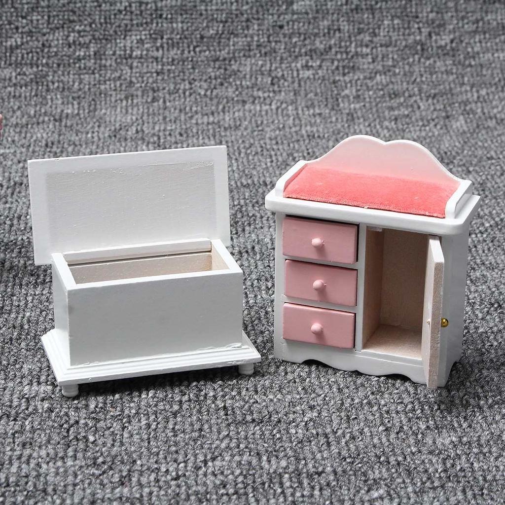 6 шт. / Компл. Деревянный DIY мини кукольный домик мебель для спальни набор игрушек 1/12 имитация мебели модель игрушки для украшения кукольного домика розовый