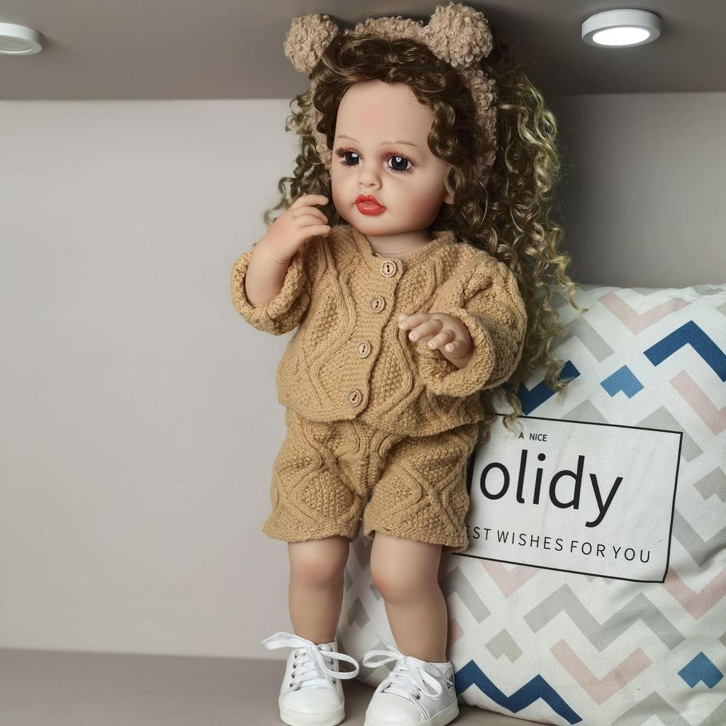 Модные кудри для волос Reborn Baby Dolls 55 см Девочка Реалистичный Медведь KEIUMI Модные Младенцы Кукла Модель Дети Playmates День Рождения Подарки Рождество Игрушка