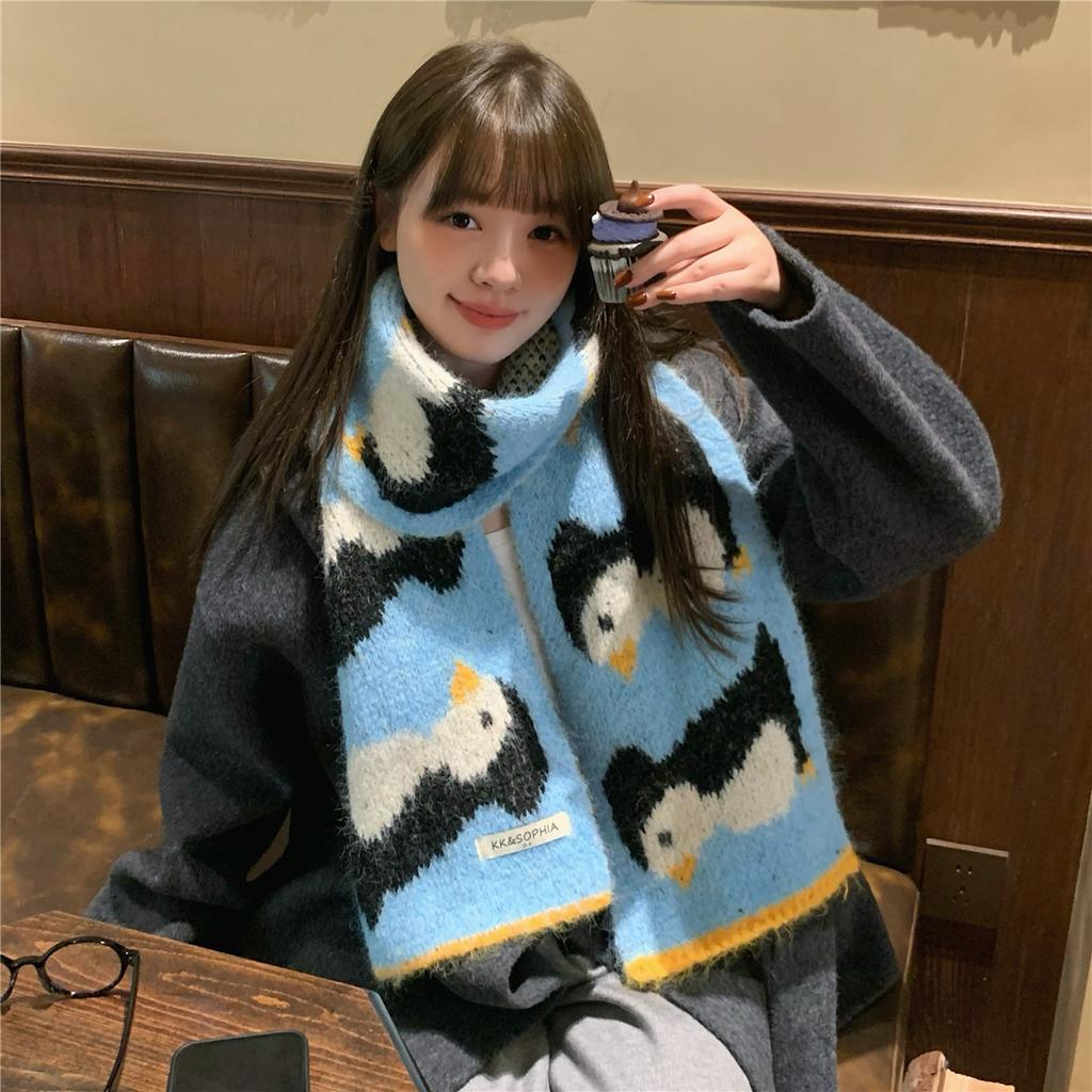 Ladies' Design Sense Cute Little Penguin Scarf Women'S Winter New Versatile Wool Knitted Scarf Gift
