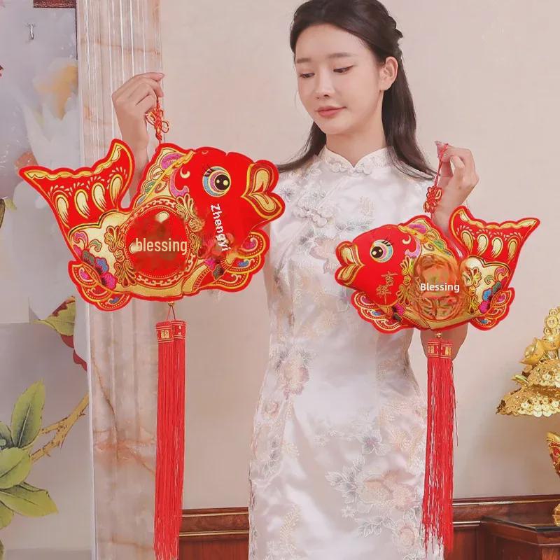 Двойные украшения в виде рыбок с благословляющими символами: Декор на весенний праздник и новоселье, входная дверь с китайскими узлами