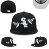 Бейсболка с вышивкой Chicago White Sox MLB с плоским козырьком