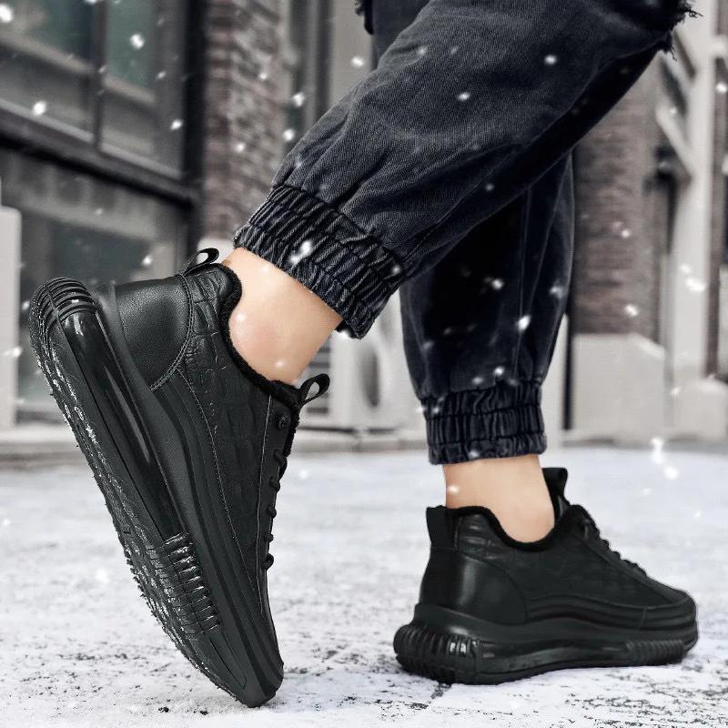 Мода 2024 Весна Осень Новые мужские туфли на платформе из крокодиловой кожи Мужские кроссовки Нескользящие черные кожаные туфли для мужчин Zapatos De Hombre