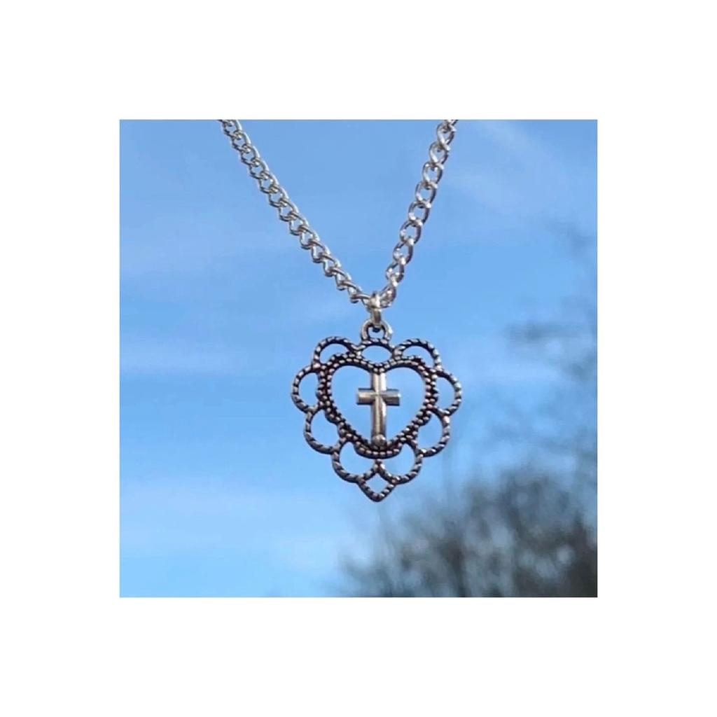 Gothic Punk Y2k Crusaded Patterned Heart Necklace