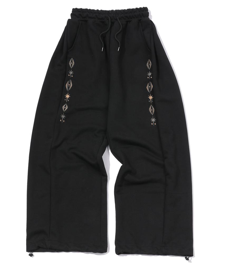 CPGN STUDIO Sleeve Star Curved Sweatpants Black