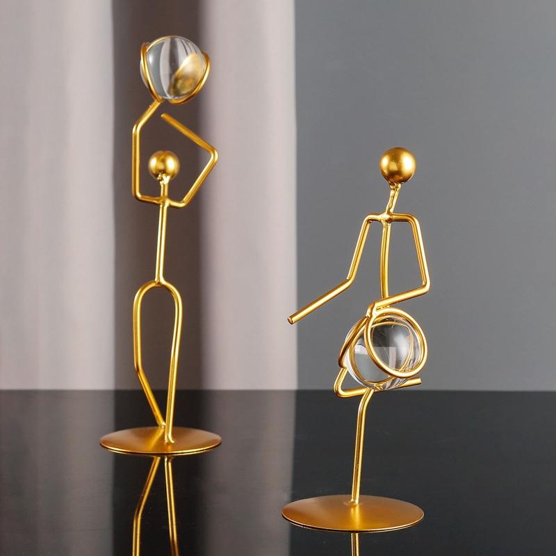 Athlete Crystal Ball Figurine Iron Gold Desktop Ornament Crafts Decor Supplies for Home Bedroom Living Room Desk Decor