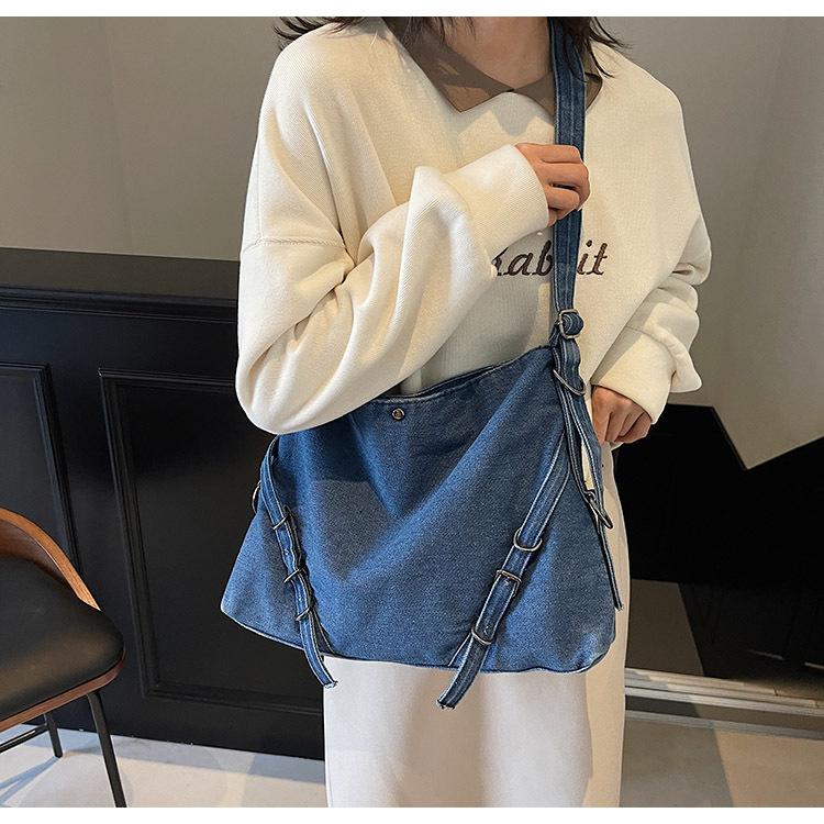 Korean Version Ins Large-capacity Bag Women's 2025 New Retro Denim Bag Texture Versatile Commuter Casual Messenger Bag