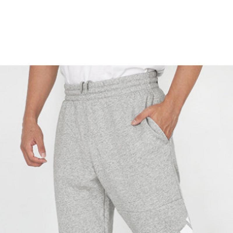 Adidas Флисовые брюки Essentials с зауженными манжетами и большим логотипом