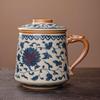 Элегантная сине-белая фарфоровая чайная кружка
