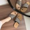 Fashion Xiaoxiangfeng holiday slippers women's spring and summer 2025 new soft bottom Mori set toe non-slip cool slippers women