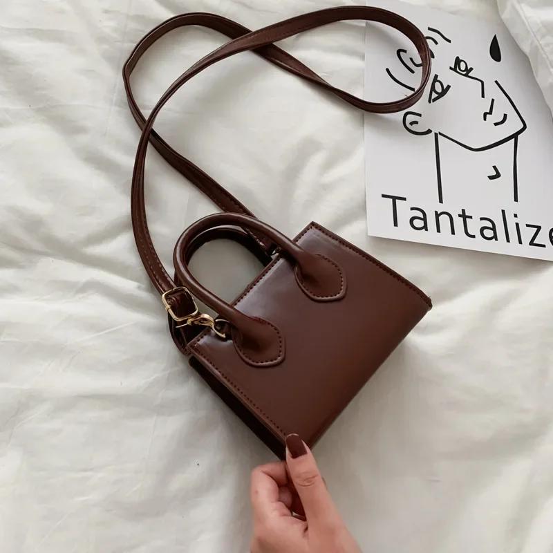 Small Square Bag Popular Retro Mini Handbag Literary Crowds Shoulder Messenger Female Bag All-Match Top Handle Purse Women