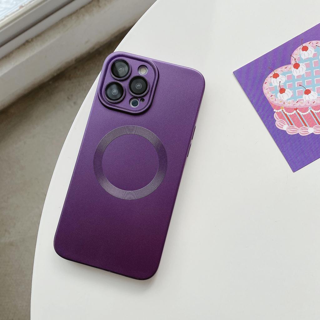 Anti-fall and Heat Dissipation for Apple Magnetic Phone Case 15 All-inclusive 12 for Apple 11 for IPhone14 Promax Phone Case