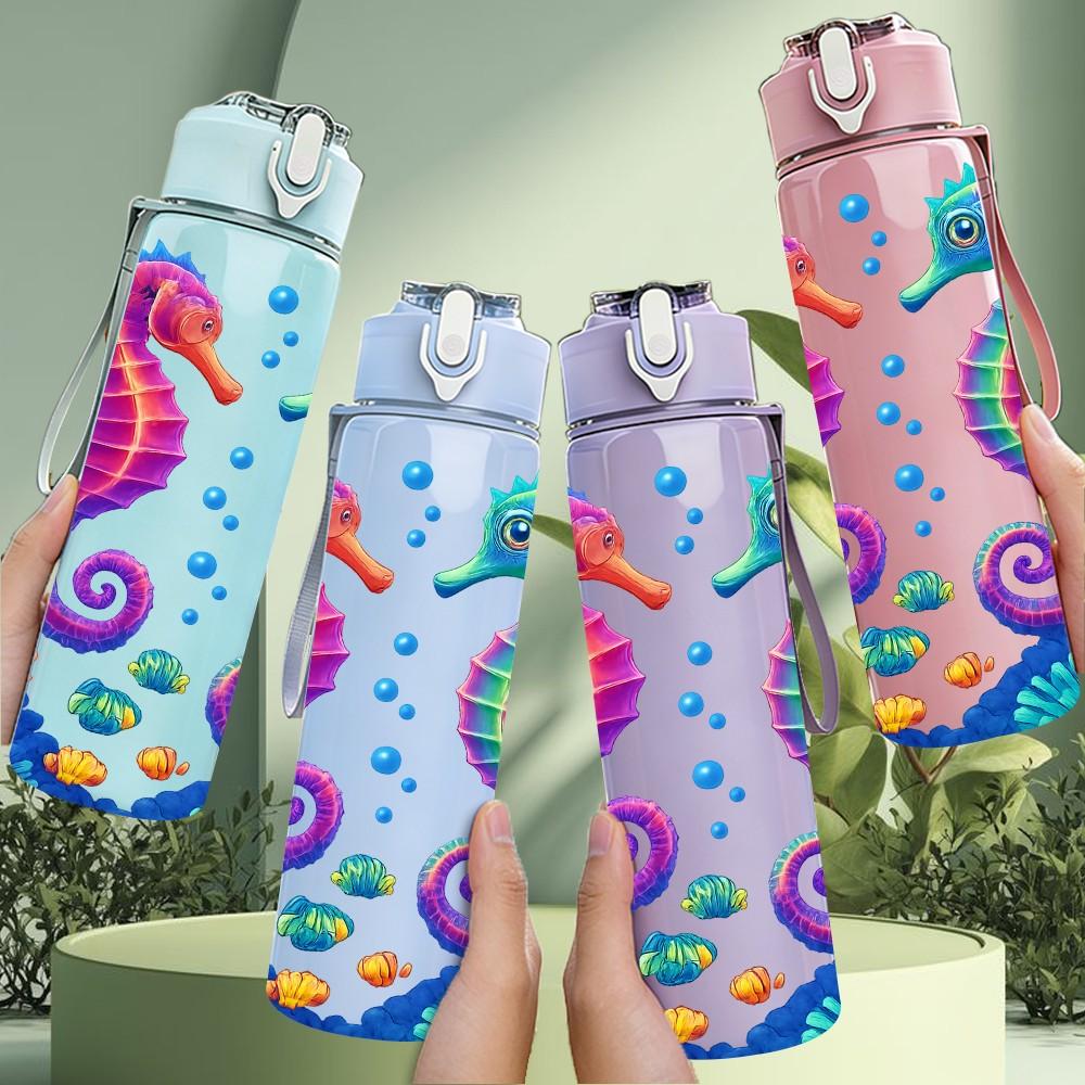 1PC Colorful Seahorse Ocean Pattern Print 750ml Color Plastic Sports Water Bottle Leakproof Flip Straw Lid Suitable for Sports Office Home Use