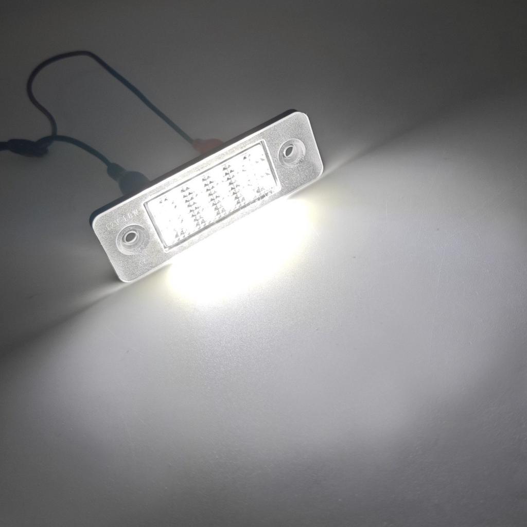 2 шт. Светодиодные лампы номерного знака 450 лм, совместимые с Volvo C30 12 В, внедорожные