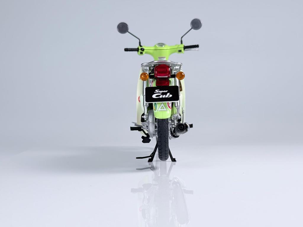 Офис Премьер-министра Набор для сборки пластиковой модели Honda Super Cub PP271 1/12 (Издание Zundamon)