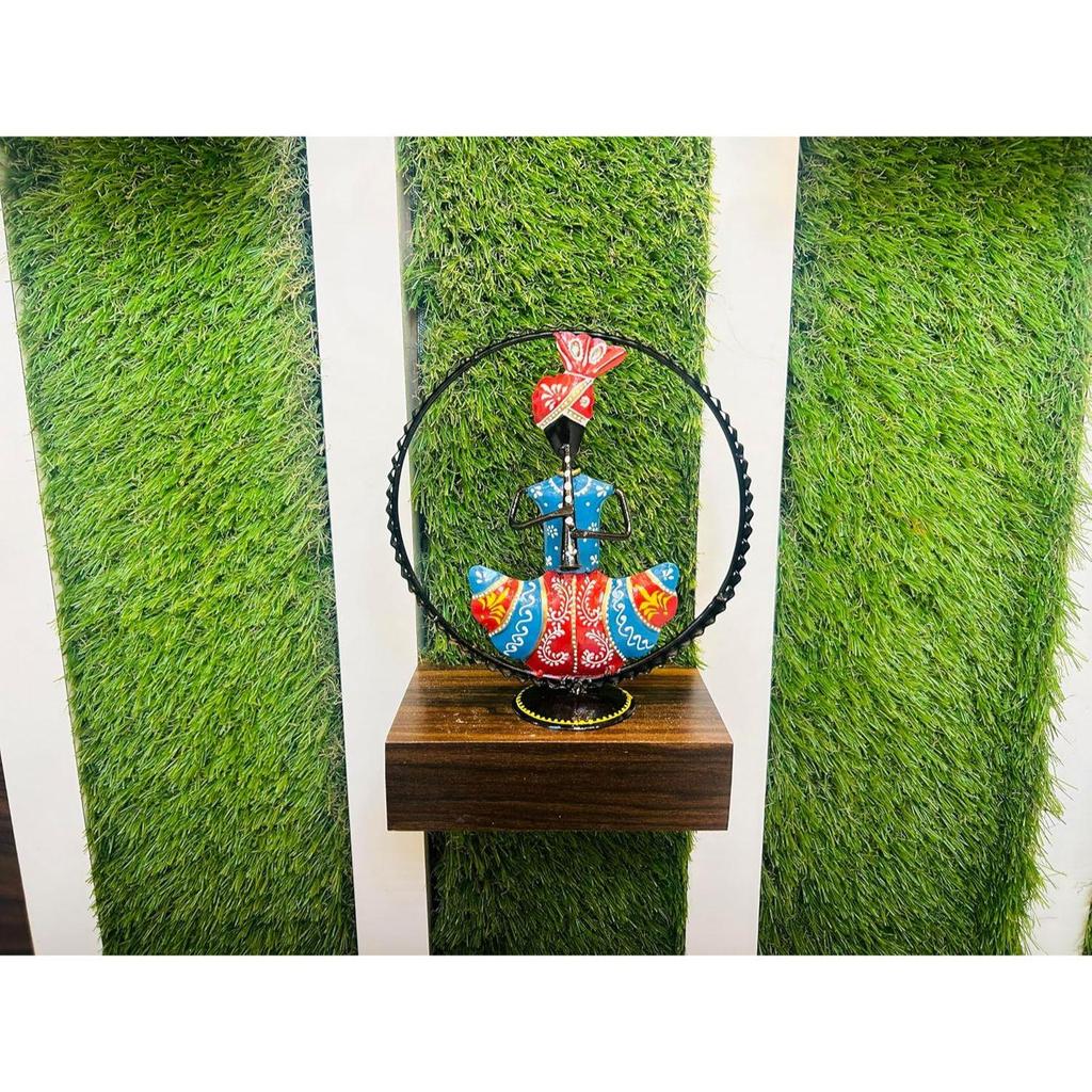 Set of 2 Metal Rajasthani Musician Showpiece, Table Decorative Items for Home, Tv Unit Showpiece, Home Decoration Items (Each Size 9x10 Inch)