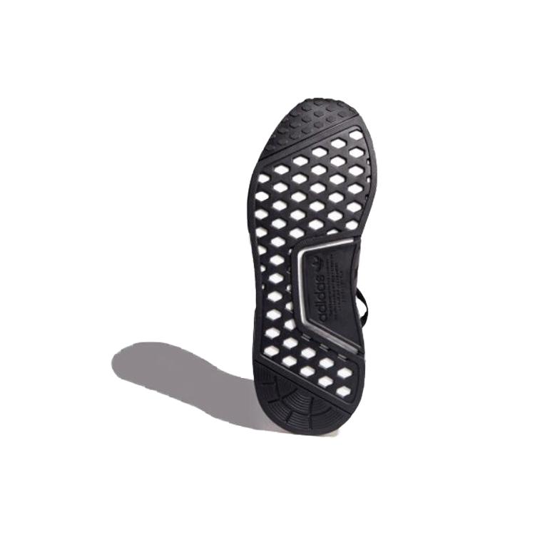adidas NMD_R1 'Черный Карбон' FV8152