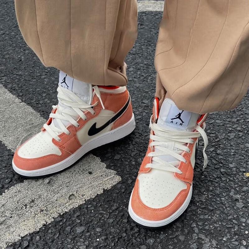 (GS) Air Jordan 1 Mid SE 'Оранжевый Замш' Детские DV1336-800